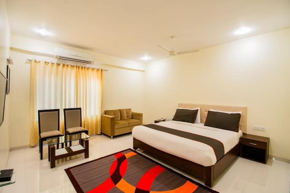 Hotel Lorven Visakhapatnam Exterior foto