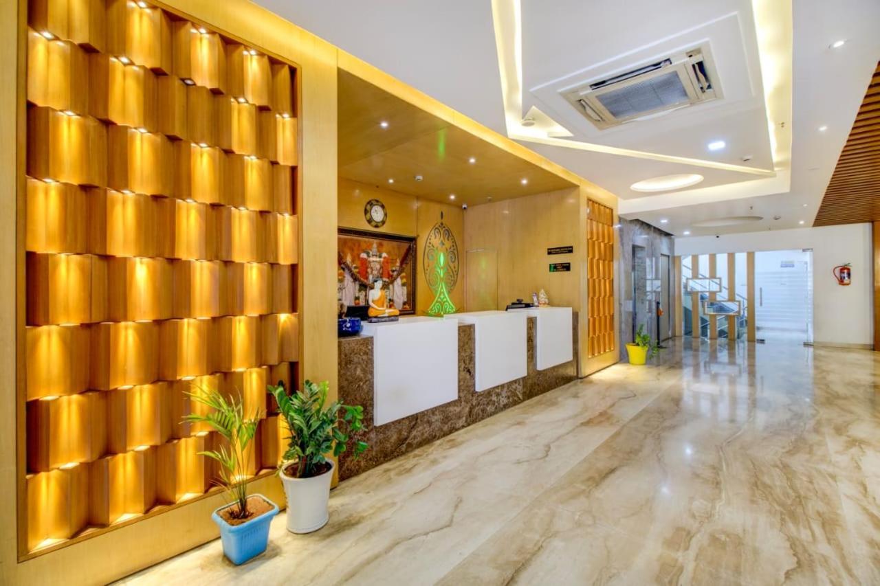 Hotel Lorven Visakhapatnam Exterior foto